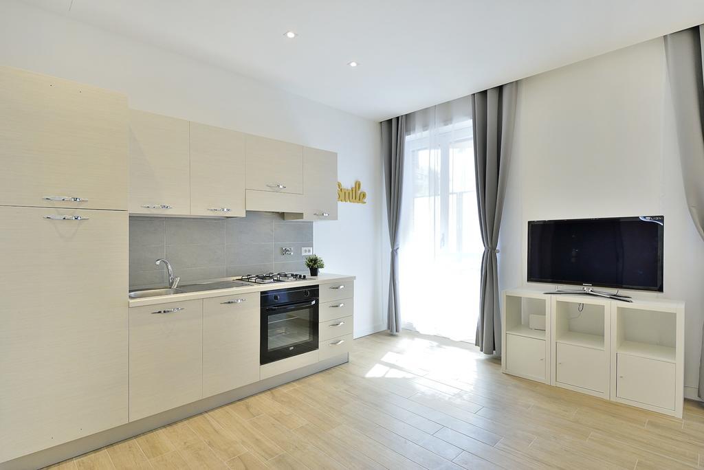 New Romantic Trastevere Apartment Zewnętrze zdjęcie